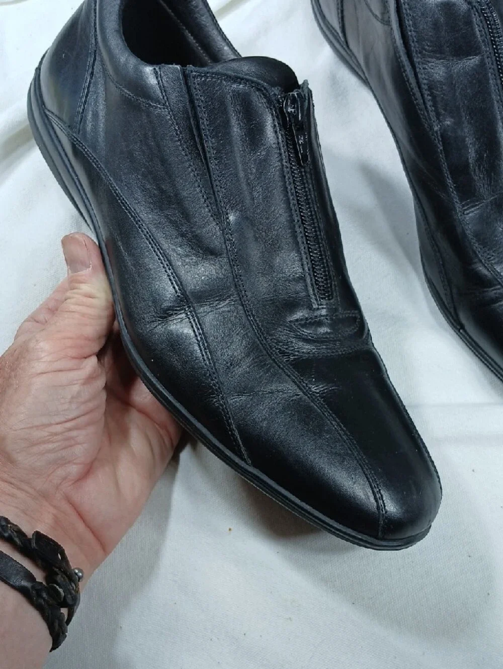 To Boot New York mens Black Leather Zip-Front Oxfords